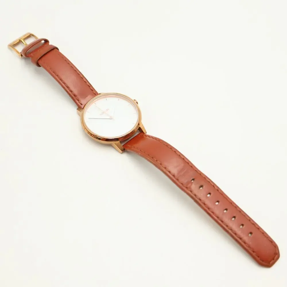 Nixon item light keeping